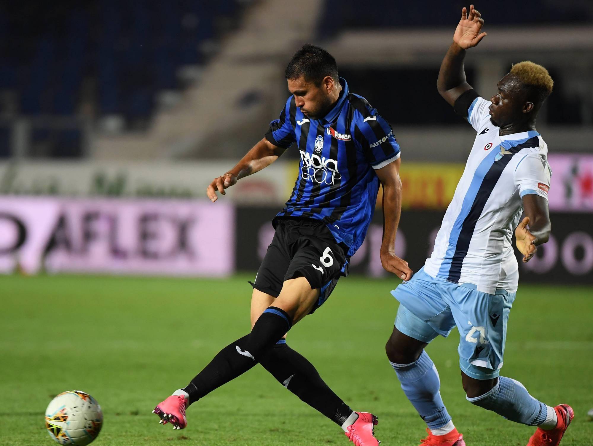 展示他的独 展示他的独