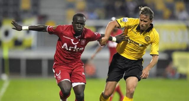 对球迷也是 对球迷也是