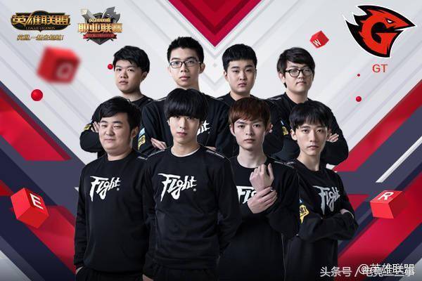 的舞台上展 的舞台上展