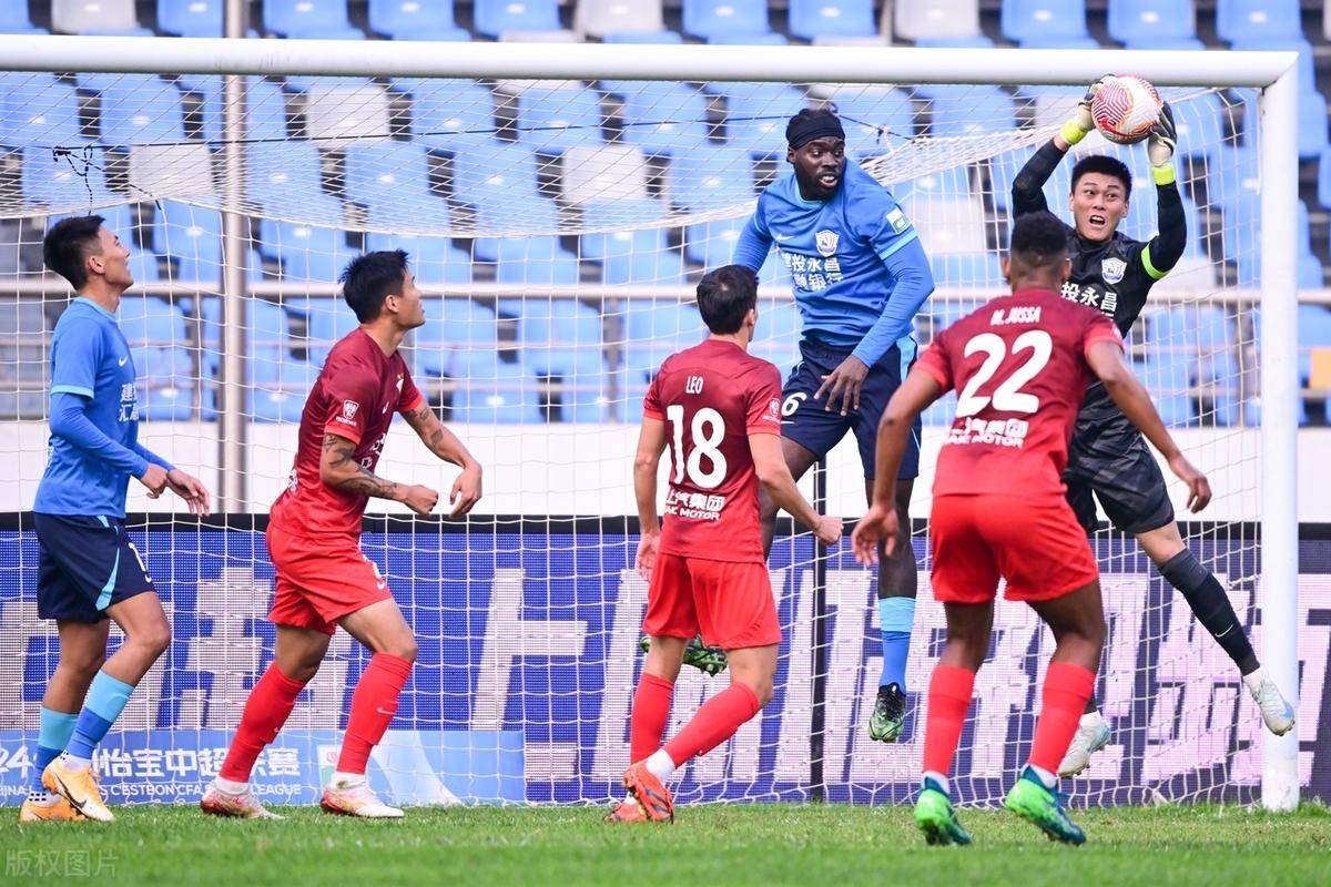 球迷眼中 球迷眼中