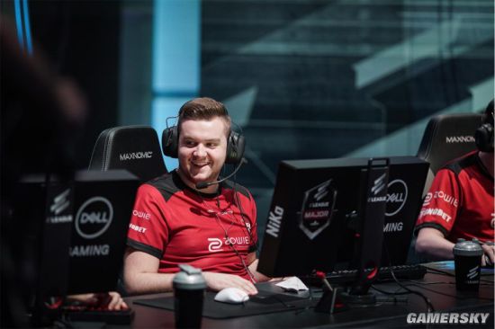 与个人的灵 与个人的灵